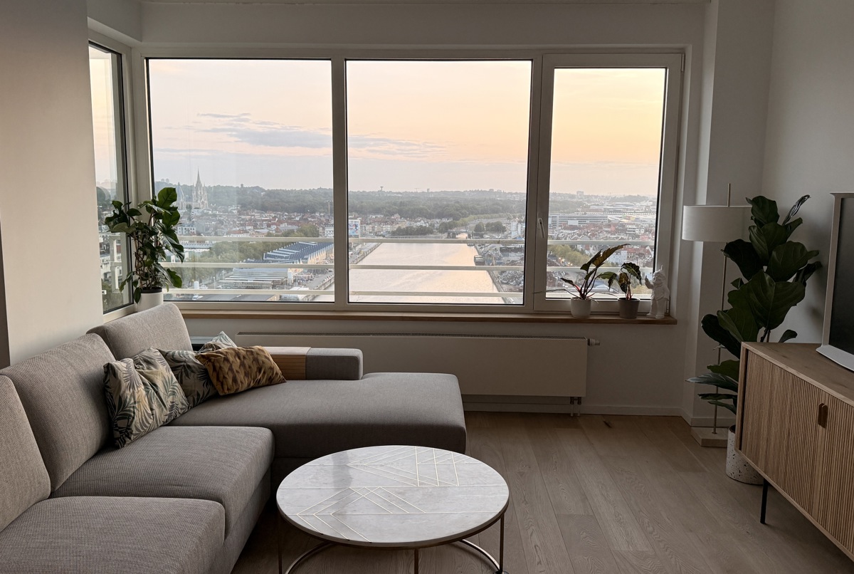 Bright Brussels Apartment with Stunning View
