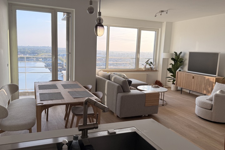 Bright Brussels Apartment with Stunning View - 1