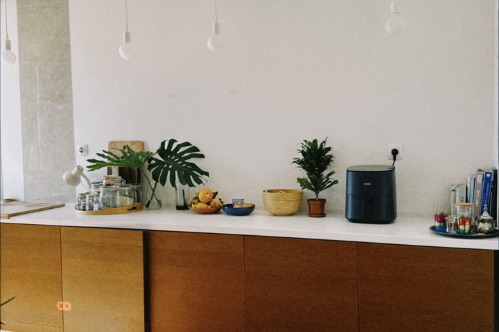 Calm, Sunny Home Near Lisbon and the Beach - 1