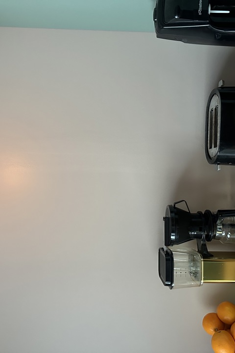 Peaceful Riverside Townhouse Near the City Center - 4