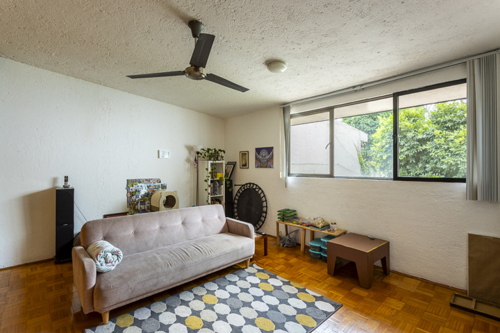 GREAT HOUSE IN GLAMOROUS LOMAS ALTAS - 10