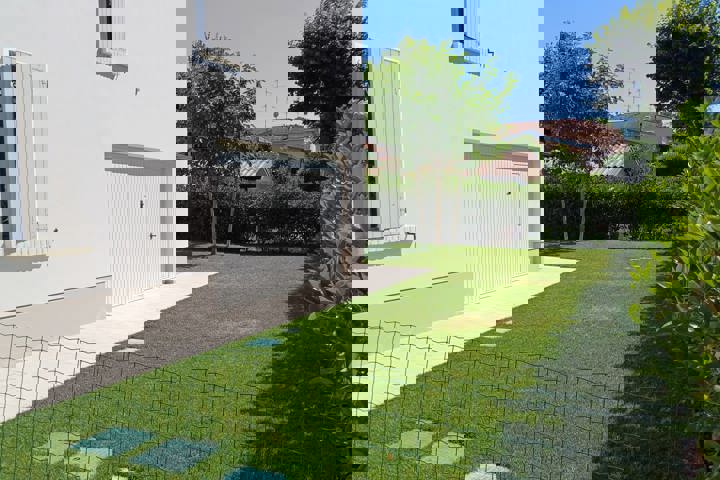Lindsland - 3