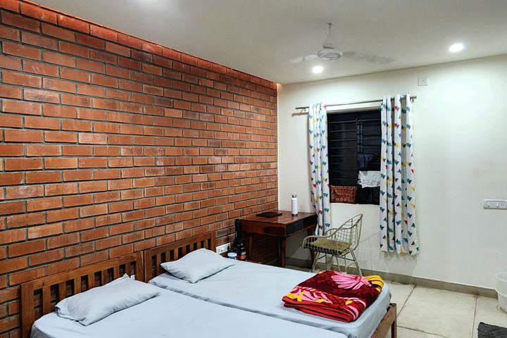 Comfortable stay in Bangalore - 2