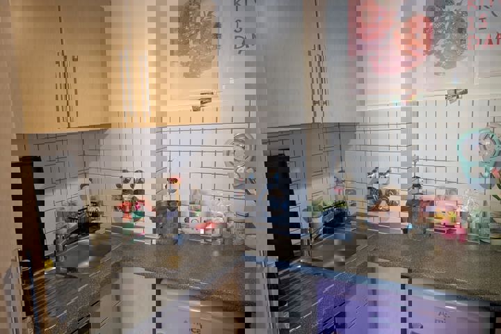 Bright & Cozy Berlin Apartment with TV Tower View - 9