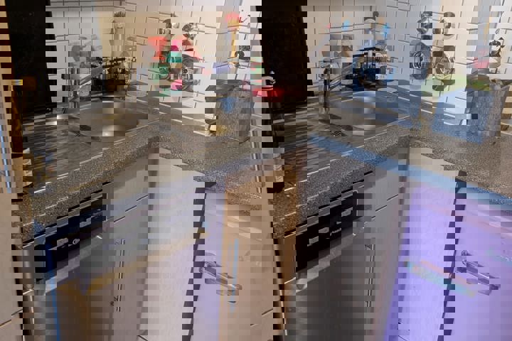 Bright & Cozy Berlin Apartment with TV Tower View - 10