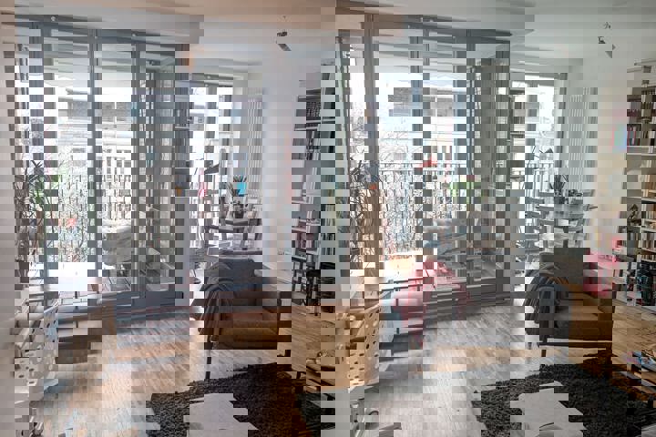 Bright & Cozy Berlin Apartment with TV Tower View - 1