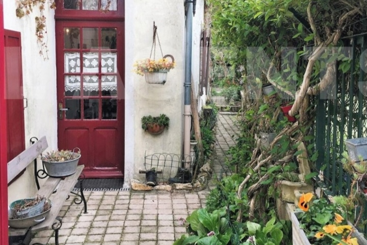 Rooftop studio in Magical Cottage - 1