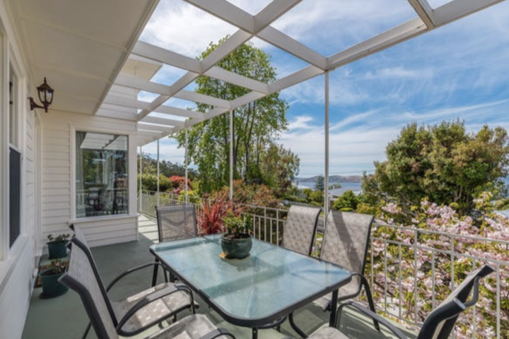 Large family home with home office facilities - 2