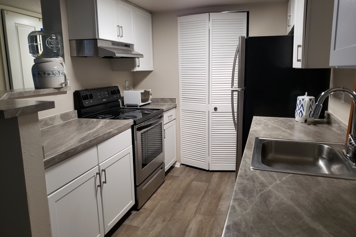 Foothills Apartment - 1