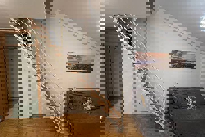 Anna's flat - 8
