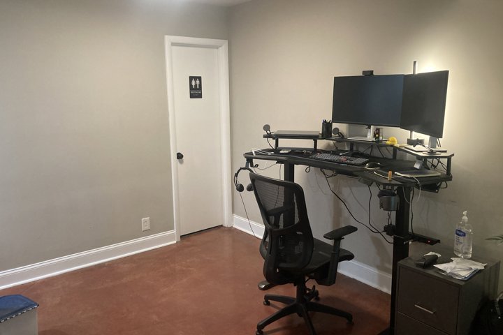 Remote-Ready Southwestern Loft in Nashville - 4