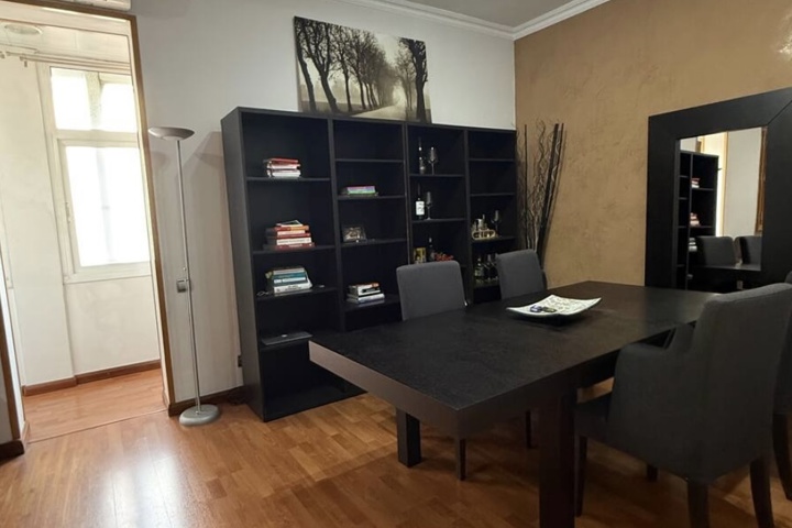 Modern flat near Arc de Triumf - 2