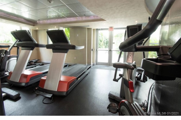 South of fifth luxury building - 8