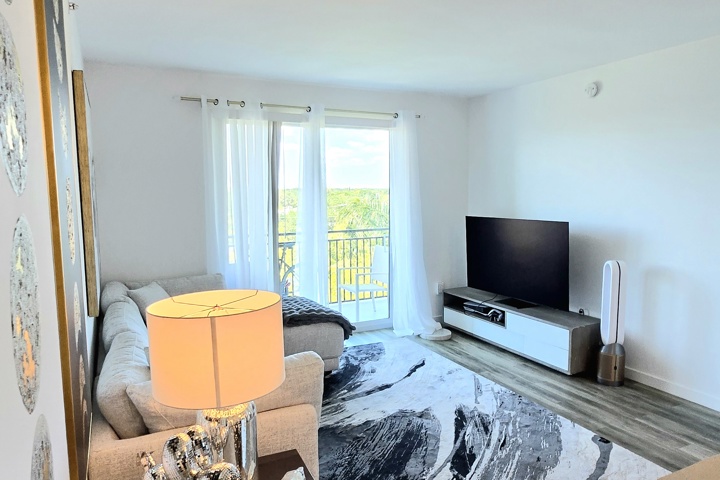 Charming Fort Lauderdale Home – Walk to the Beach - 7