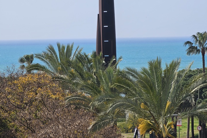 Live by an 11km beach within Barcelona metropole - 23