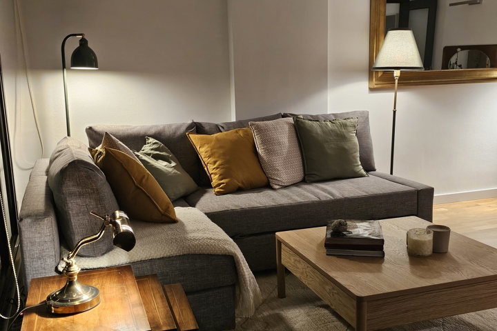 Live by an 11km beach within Barcelona metropole - 4