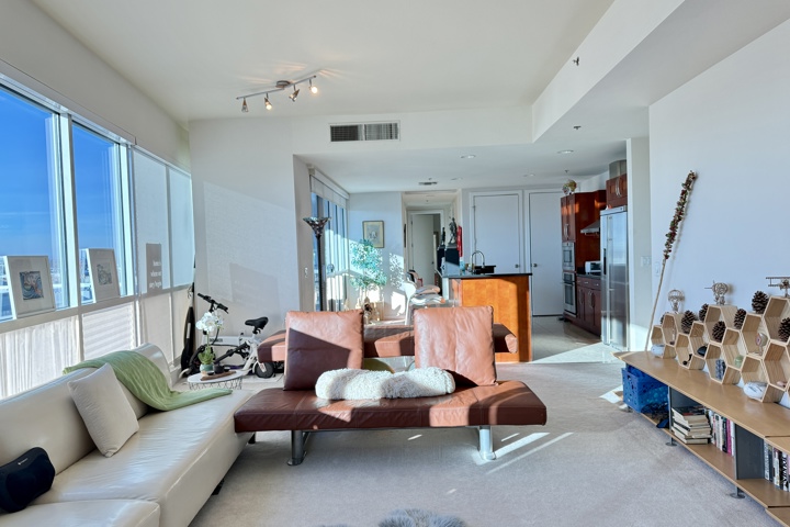 Stunning Condo with Panoramic Mountain View - 2