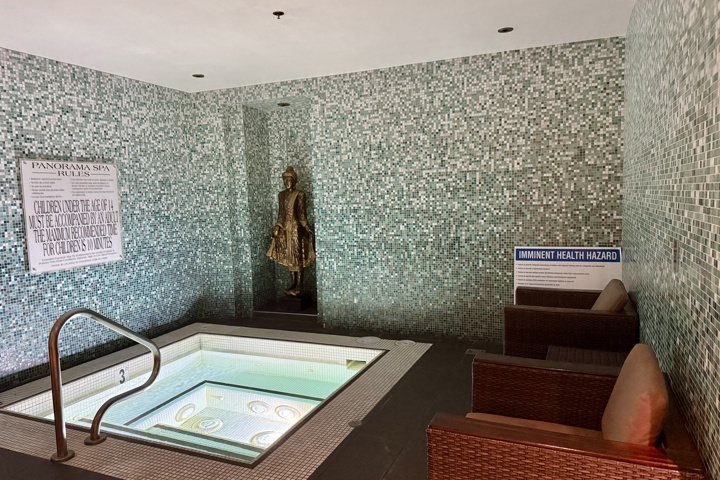 Stunning Condo with Panoramic Mountain View - 14