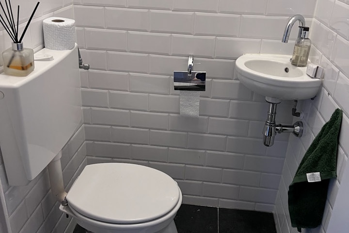 Cozy and central 1 bedroom apartment in De Pijp - 8