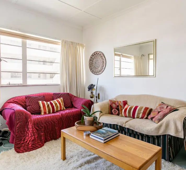 Cape Town, South Africa 1 bed · 1 workspace · 9 Mbps WiFi
