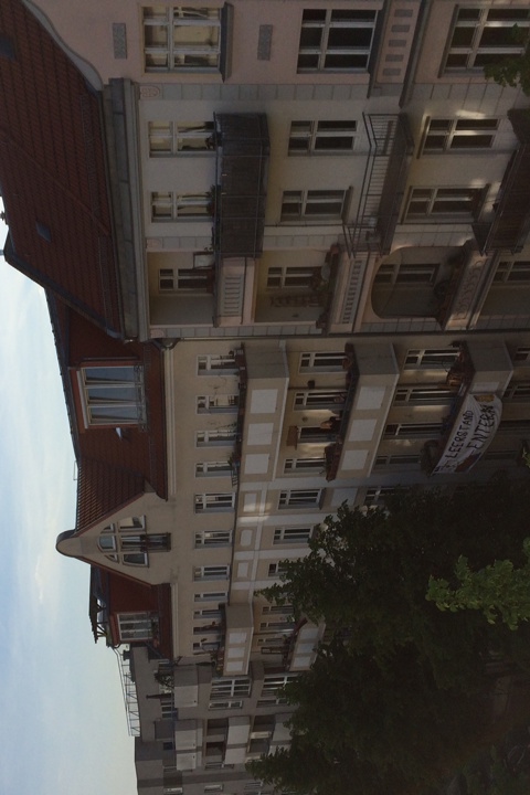 Sunny, colourful flat - 11