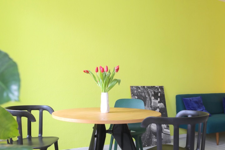 Sunny, colourful flat - 3