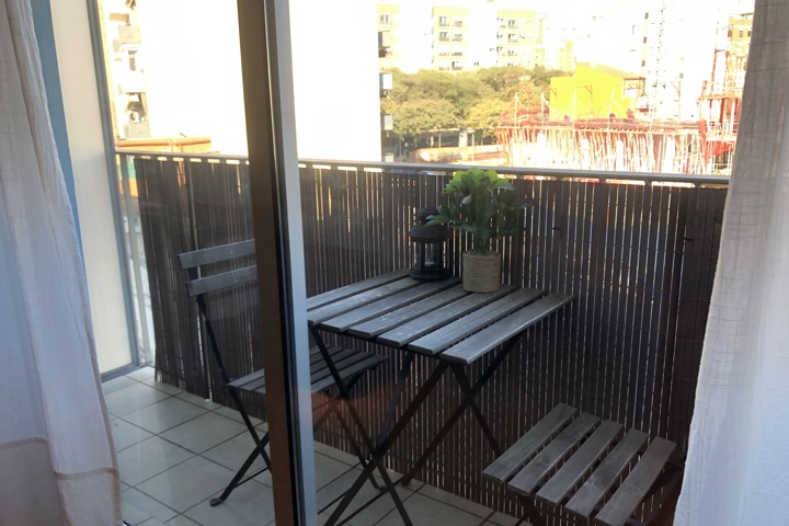 Bright apartment in Barcelona availa - 1