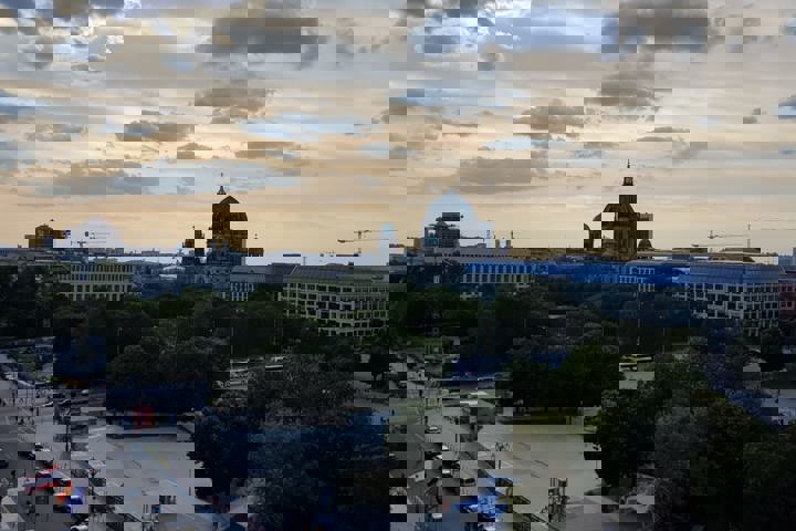 Bright 68sqm apartment with iconic tv-tower view! - 5