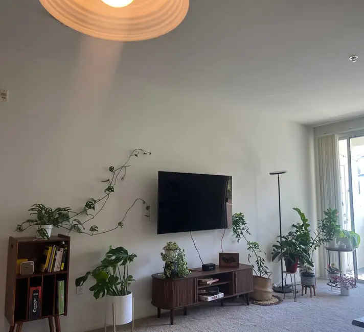 San Diego, CA, USA 1 bed · 1 workspace · 346 Mbps WiFi