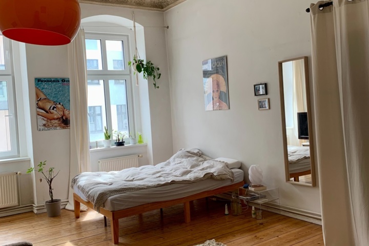 Big and beautiful room in a lovely flat share - 2