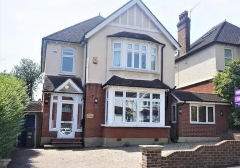 home swap in London, England