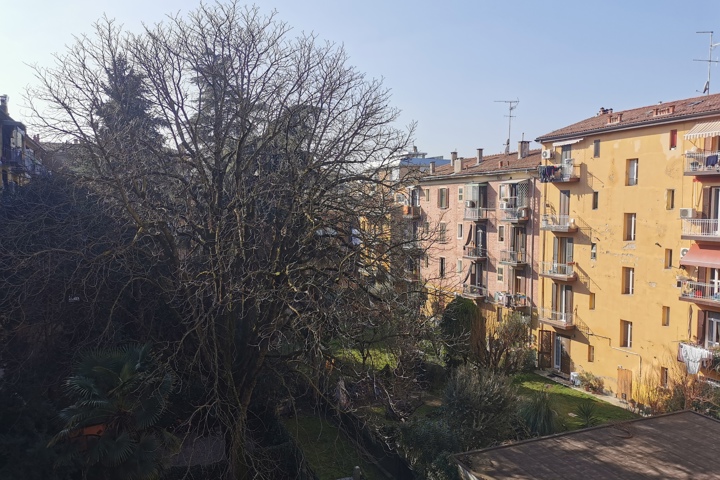 Charming Retro-Style Apartment in Bologna - 10