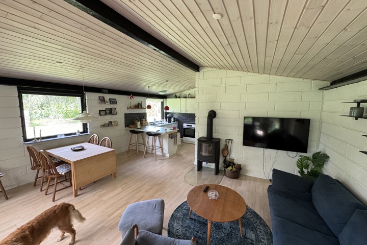 Summerhouse in nature - 4