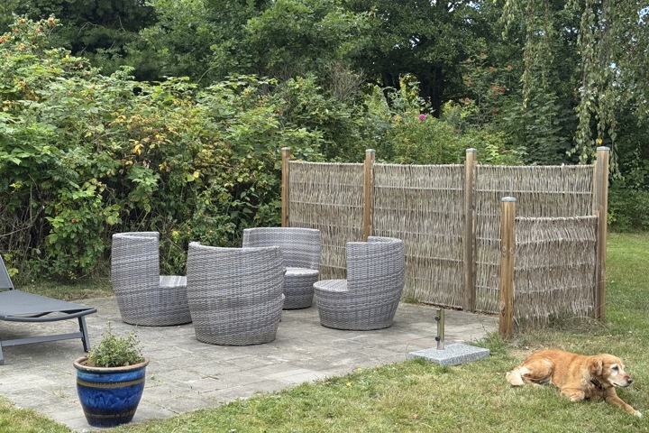 Summerhouse in nature - 13