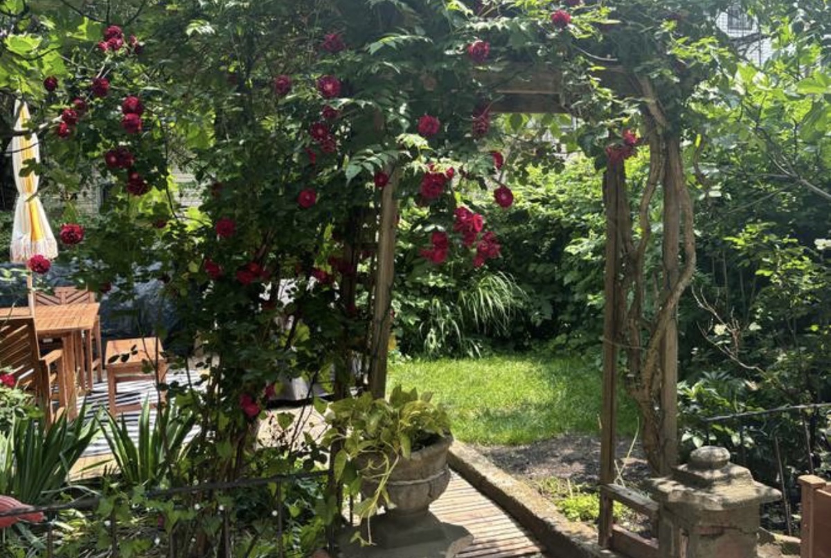 Bushwick Gem: Spacious 2BR with Private Backyard
