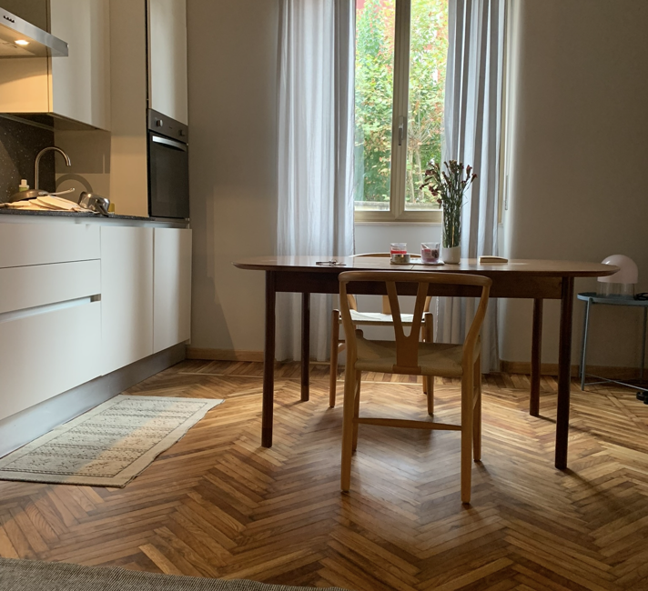 Milan, Italy 1 bed · 1 workspace · 193 Mbps WiFi