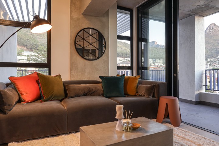 Modern Sea Point Apartment with Insane Views - 2
