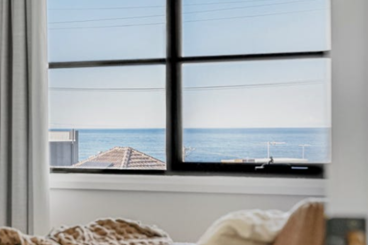 Contemporary Beachside Abode on the Escarpment - 4