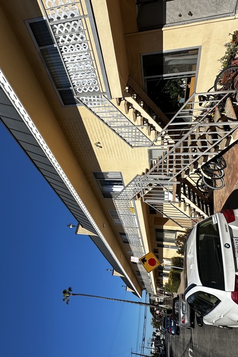 Venice Beach Apartment - 4