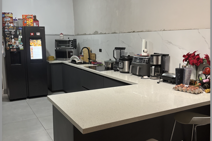 A welcoming and well-located home offering comfort - 2