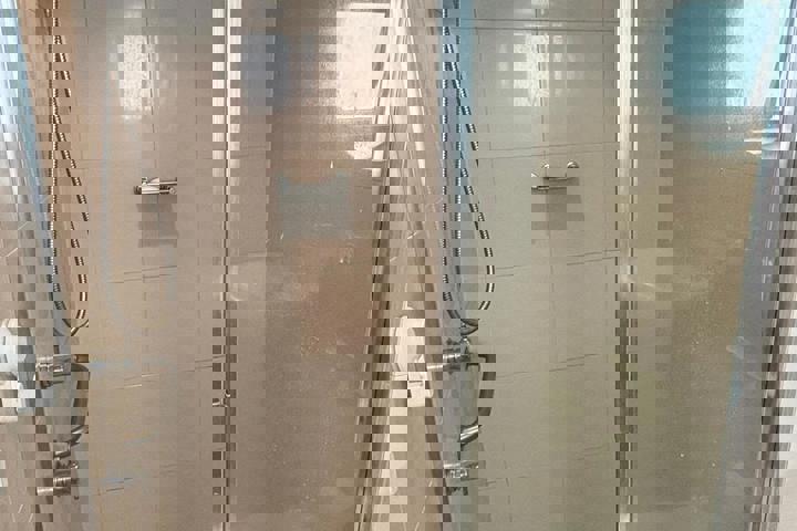 Cosy Bondi Junction apartment - 9