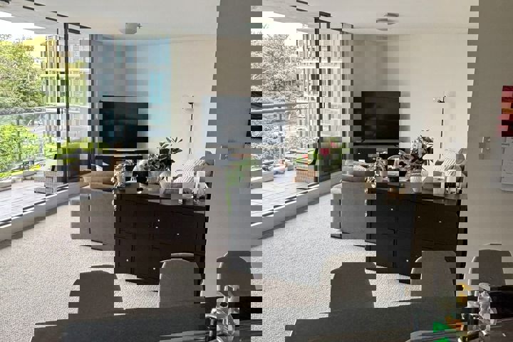 Cosy Bondi Junction apartment - 5