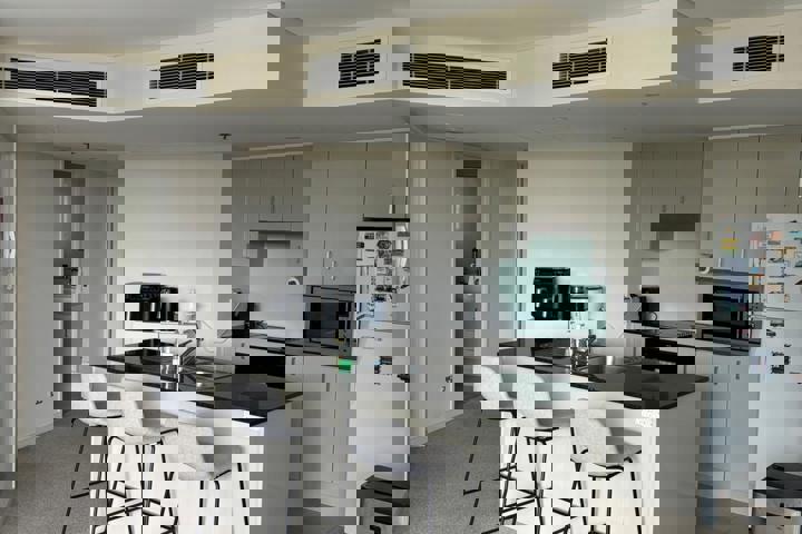 Cosy Bondi Junction apartment - 4