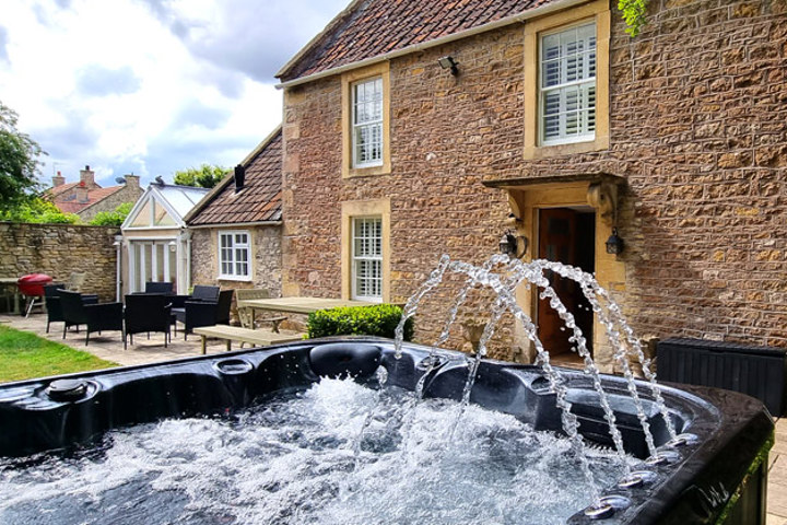 Wellow FarmHouse - olde worlde village farmhouse - 1