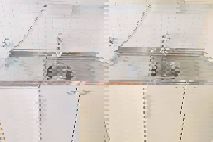 Cozy apartment by the lake - 6