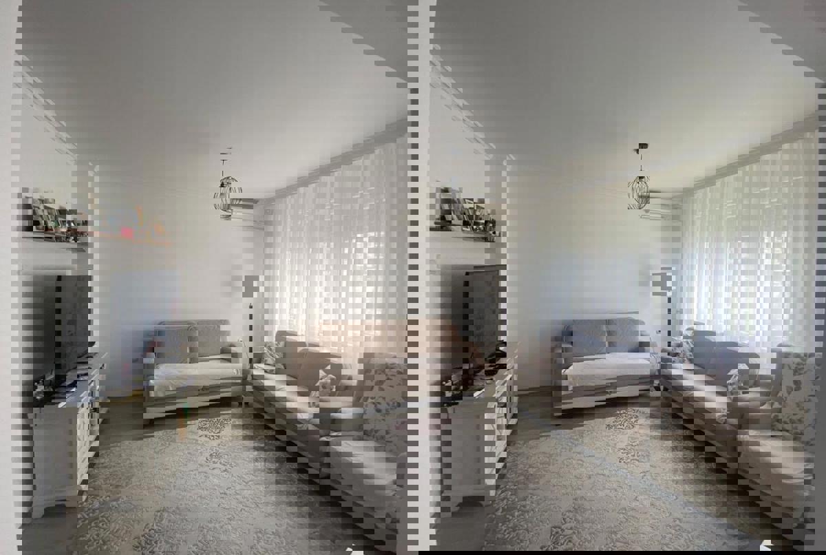 Spacious bright apartment