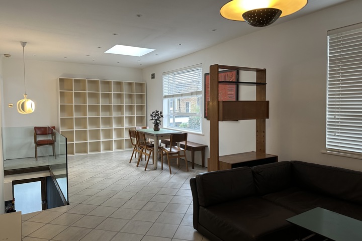 Character Flat with Open Living, Kentish Town - 1