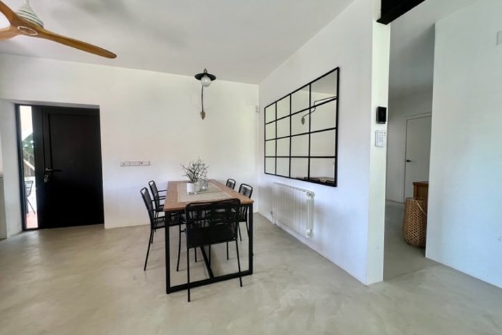 Pearl south of Barcelona by the beach - 2