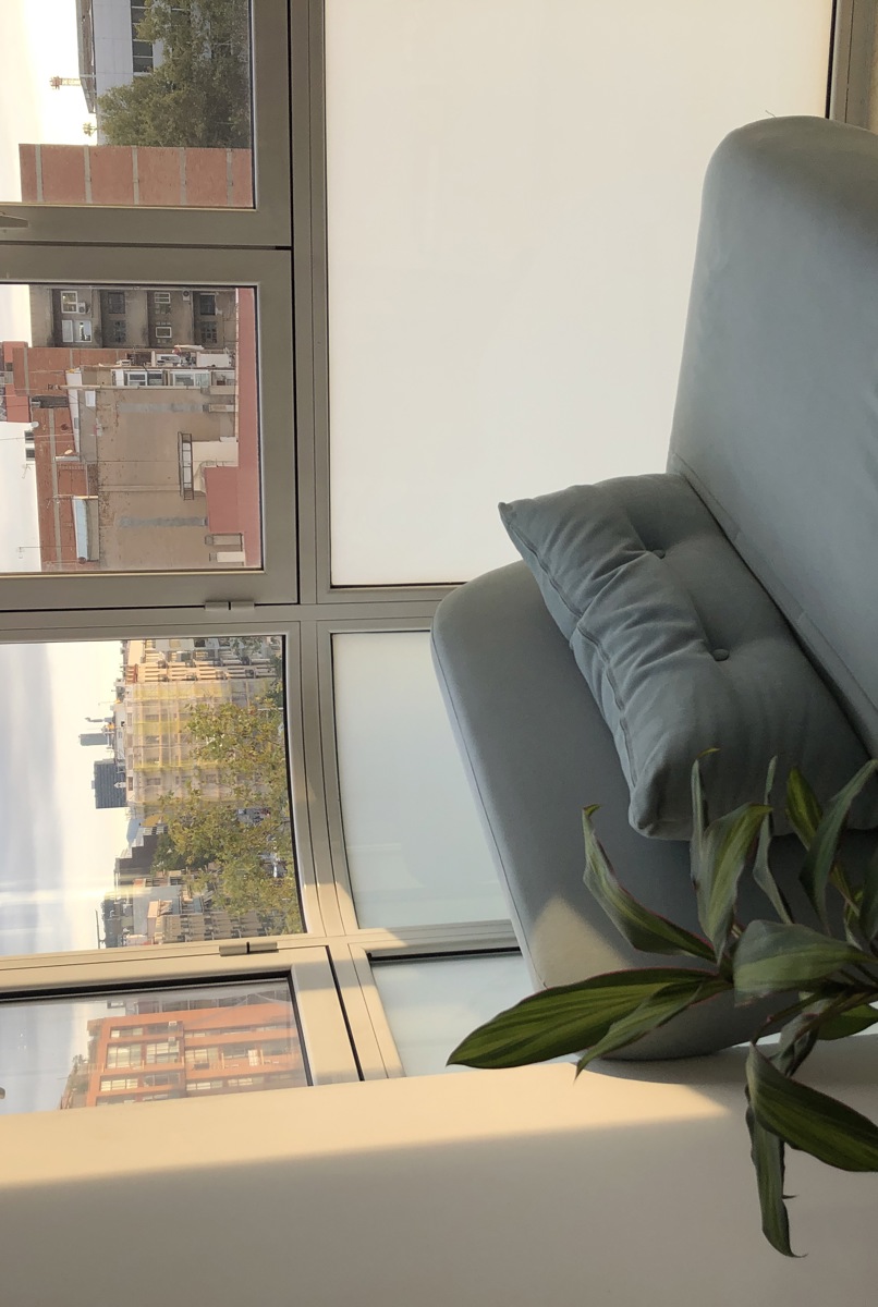 Sunny Barcelona flat close to the beach