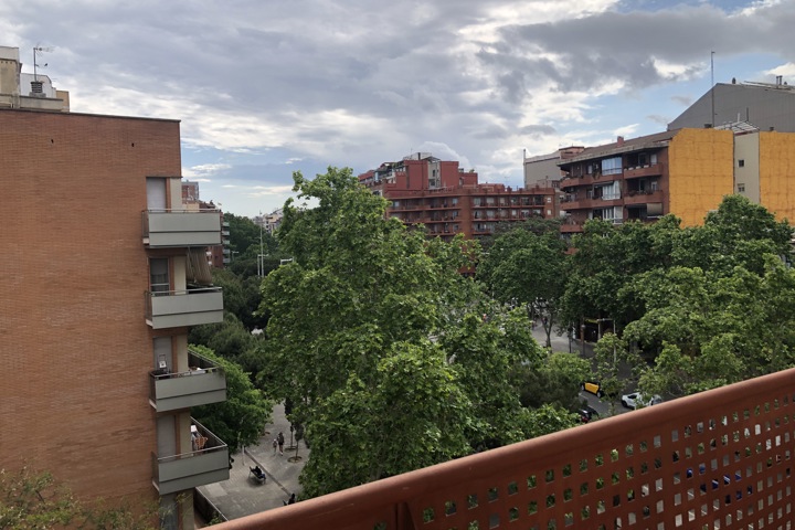 Sunny Barcelona flat close to the beach - 4